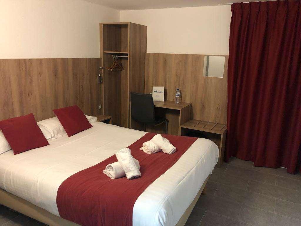 Brit Hotel Plaisance A9/A61 나르본 객실 사진