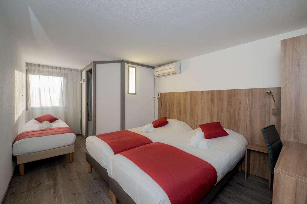 Brit Hotel Plaisance A9/A61 나르본 객실 사진